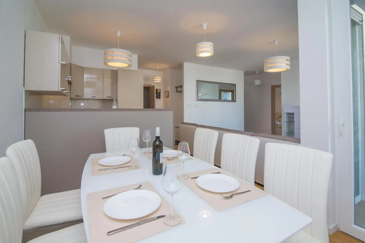 Biljan 4-Star Apartment Mali Losinj